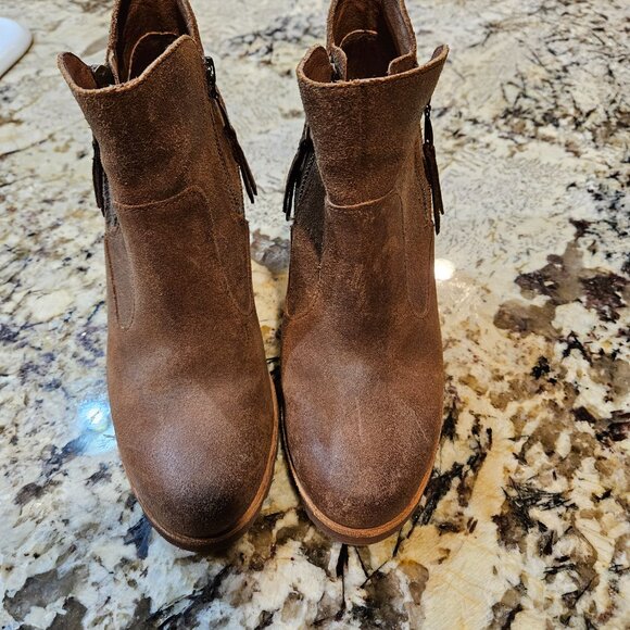 UGG Booties - size 8 - Picture 3 of 9